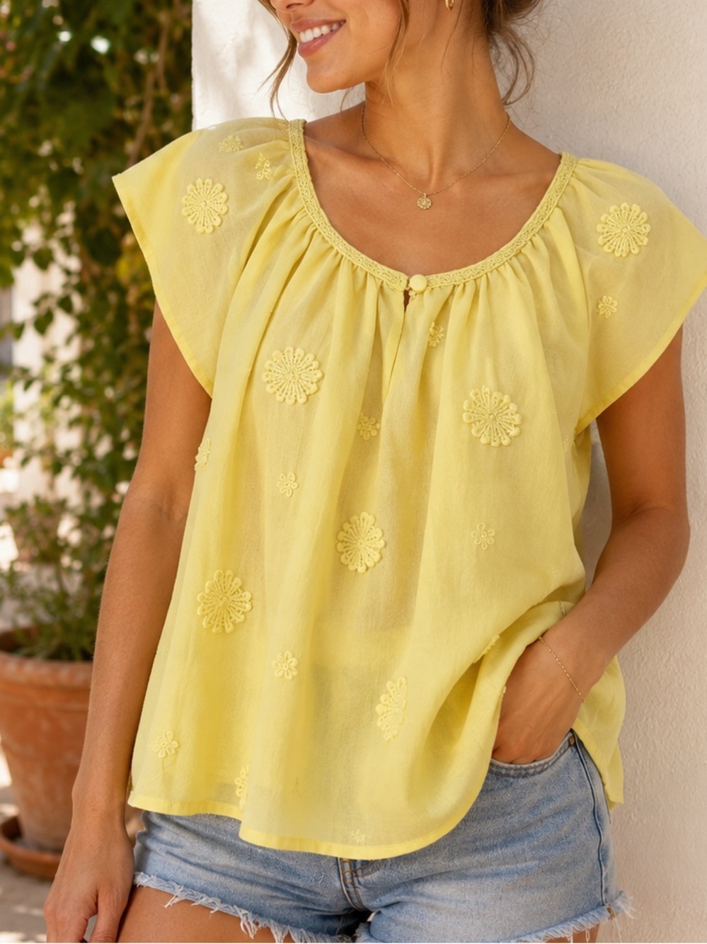 🐣Elle Lemon Blouse with Floral Details